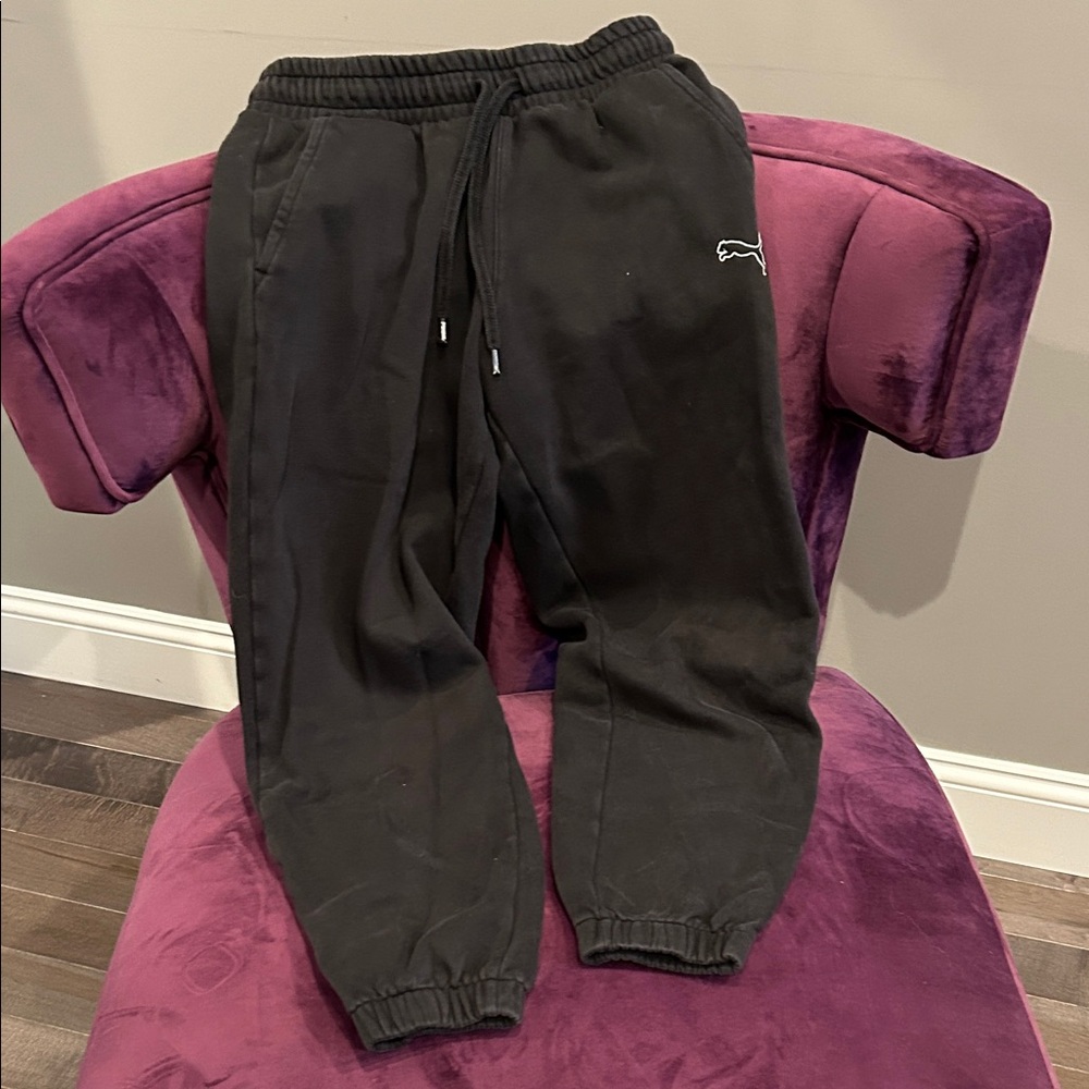Size small Women’s Black Jogger Pants
